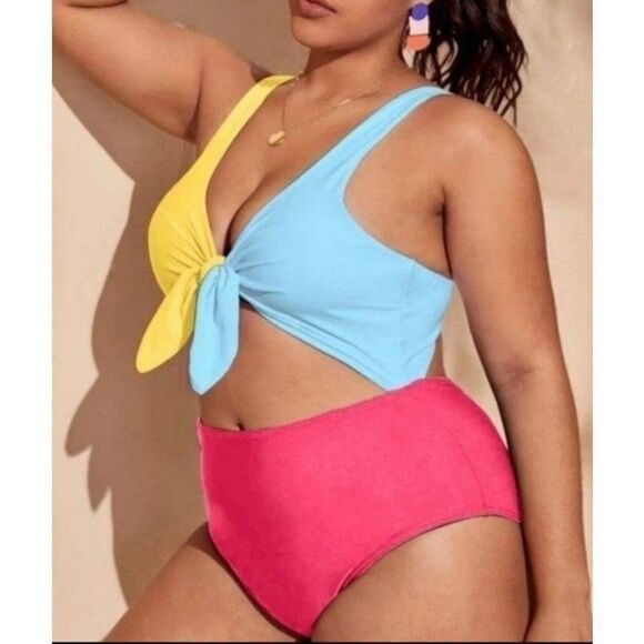 plus size color block 1pc swim suit 3X - Picture 3 of 5